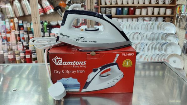 ramtons-dry-spray-iron-rm-693